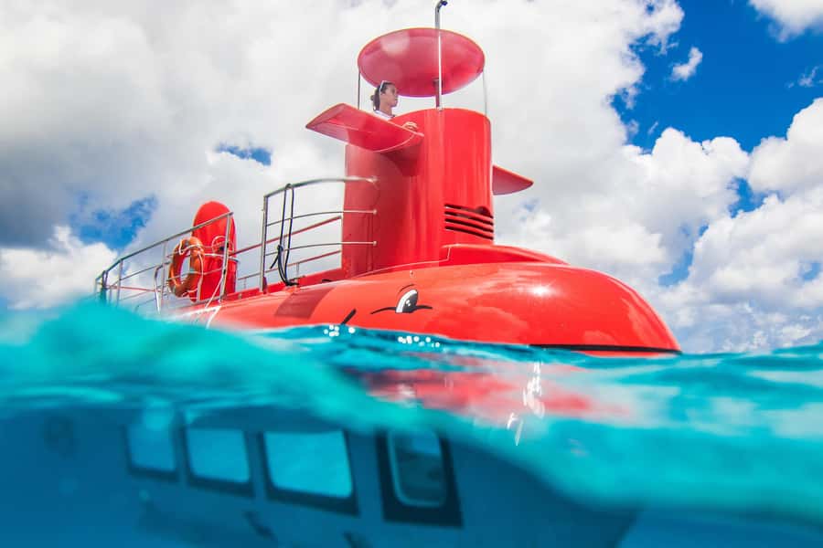 Eden Island: Semi-Submarine Tour in St. Anne Marine Park - From Eden Island to the Reef, with views above the water