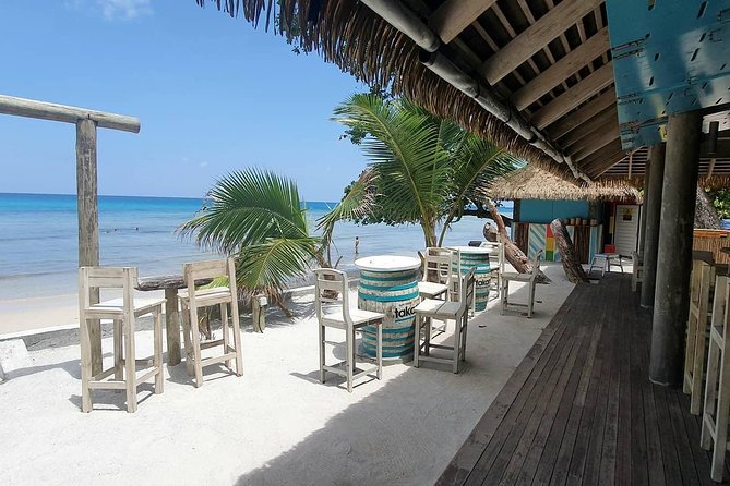 Exclusive night tour | Bar & Club, Casino | Mahe, Seychelles | 4h - Mahé after dark: what this party-focused tour really does for you