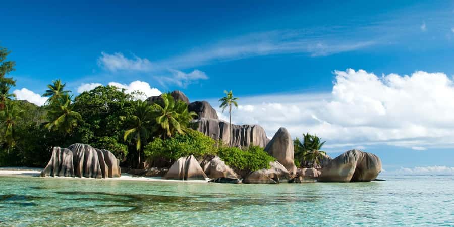 From Mahe eden island to Praslin & Ladigue Daytrip - Key things to know before you go