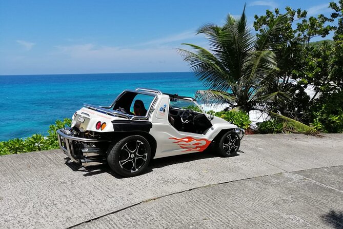 Island tour with the beach buggy - Stop 2: Domaine de Val des Pres craft village, 30 minutes of local hands
