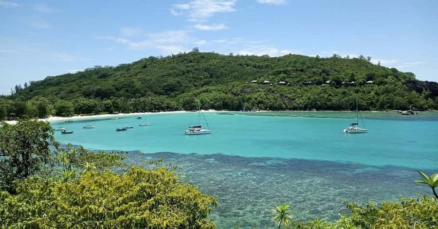 Mahé: Private Customizable Island Tour with Hotel Transfer - Planning a 4-hour route around Mahé’s best-known stops