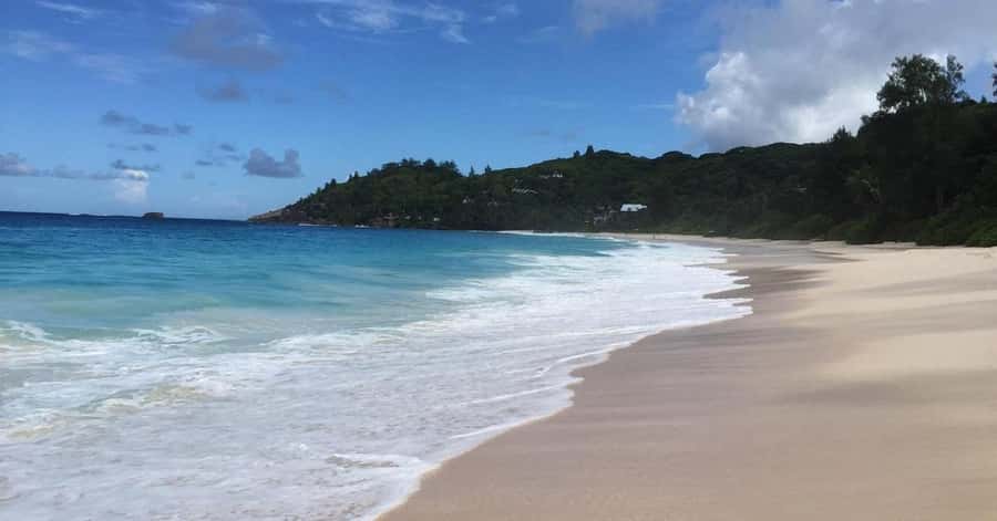 Mahé: Private Customizable Island Tour with Hotel Transfer - Viewpoints and scenic stops that help you “read” the island