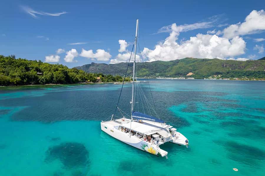 Mahé: Saint-Anne Marine Park and Moyenne Island Cruise - Key points before you go