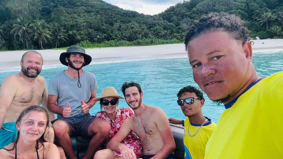 Praslin: Curieuse & St Pierre Island Day Trip with Barbecue - Doctor’s House Museum at Anse Jose: more than a quick stop