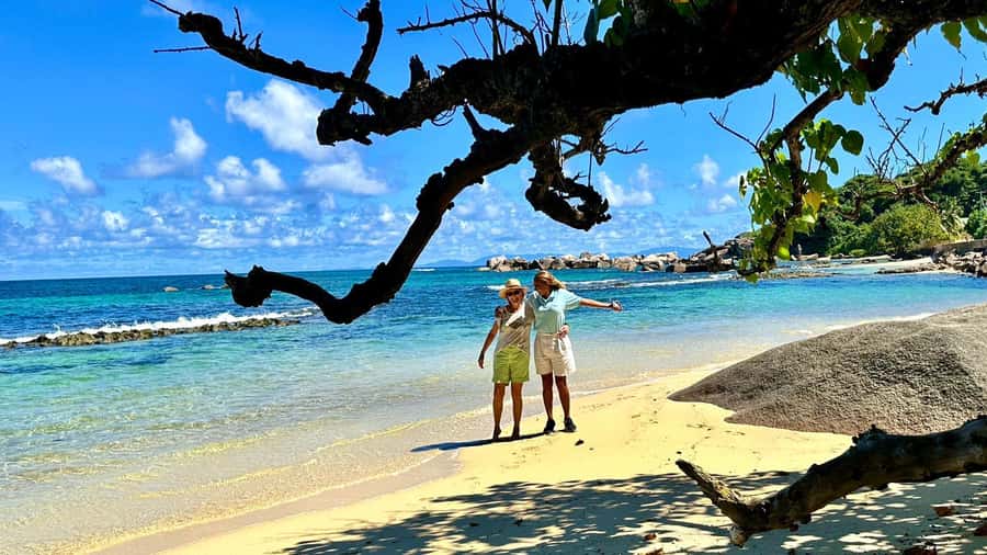 Praslin: Full Day Private Tour - Fond Ferdinand Nature Reserve, Coco de Mer, and River Life