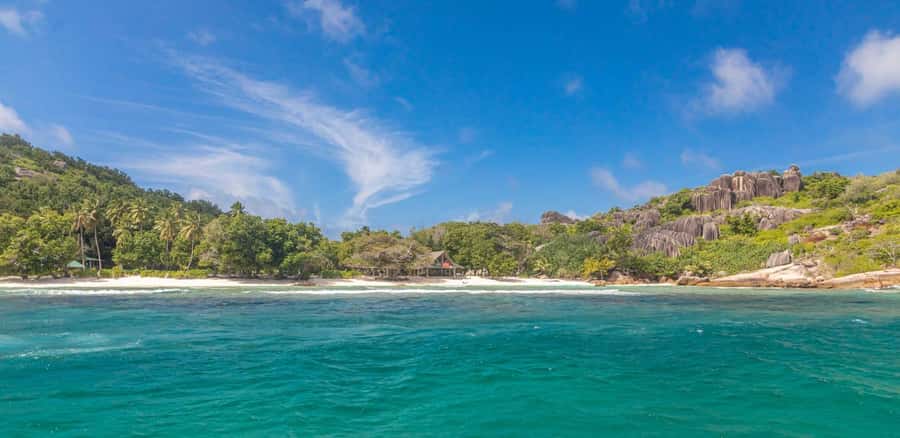 Praslin: Sister & Coco Island Full-Day Cruise and Creole BBQ - Price and Logistics: What Adds Up to Your Total