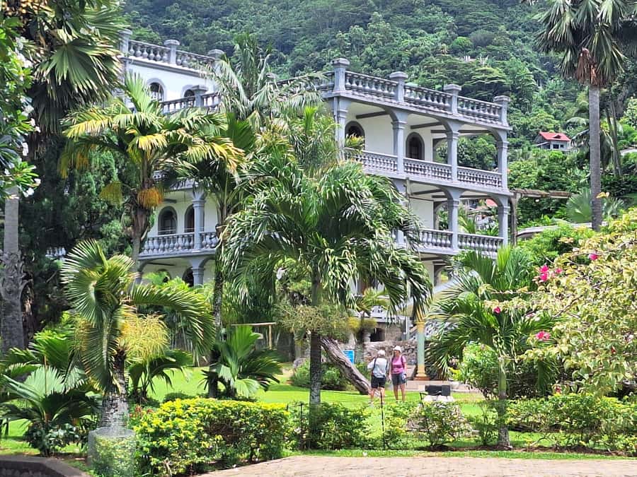 Private half day tour with free rum tasting - Mission Lodge (Venn’s Town Lookout): Where the View Pays Off