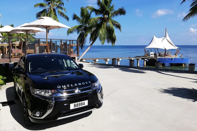 Private Transfer from PRASLIN Airport - Finding Your Driver at the Airport, Without the Stress