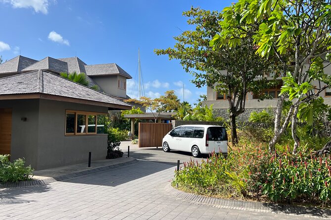 Private Transfer in Seychelles - Timing and Operating Hours, So You Are Not Stuck