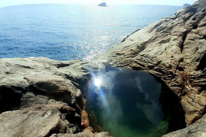 Rock Pool, dreamlike & unique experience | Mahé | Private hike | - The hike on Mahé: manageable, but take shoes seriously