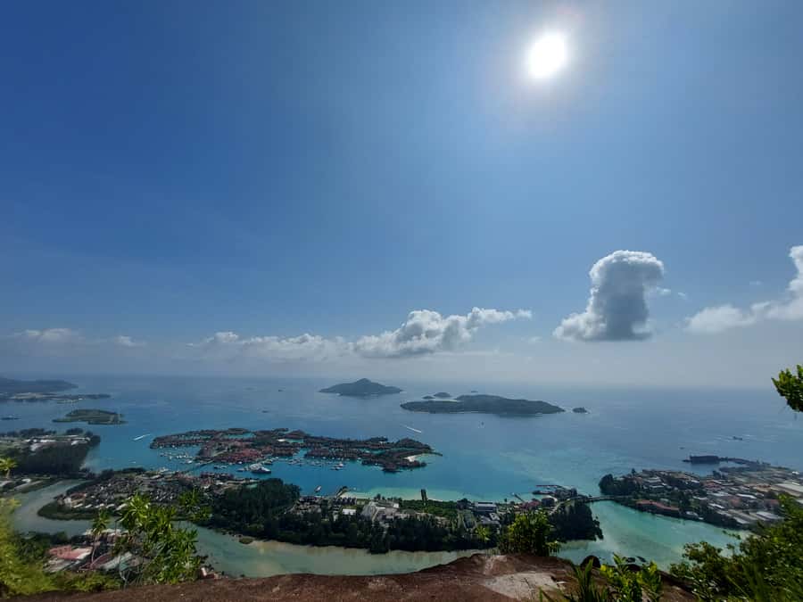 Seychelles: Best of Mahe Private Tour - Victoria Market, fish and fruit, then a quick Indian Temple visit