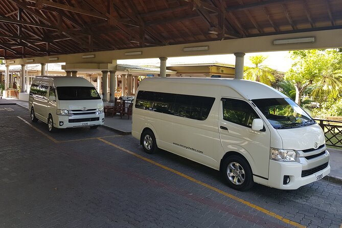 Taxi Services & Transfers on Praslin Island - Step-by-step: how the transfer plays out