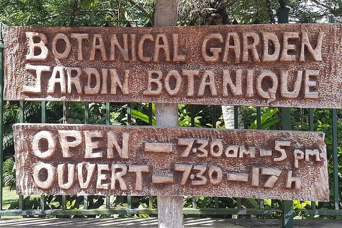 Victoria City Tour | Mahé, Seychelles | Private walking tour | - Photo time you can actually use, plus wheelchair-friendly reality